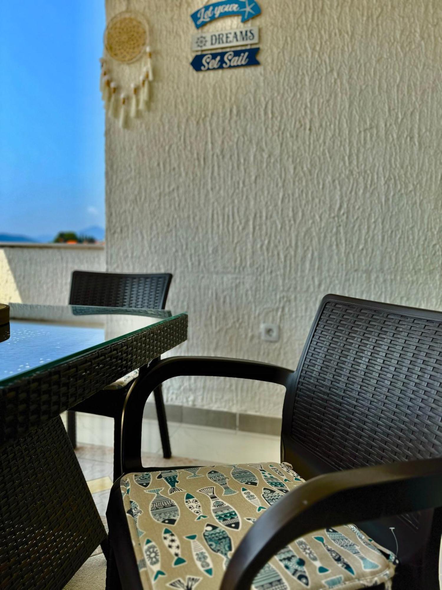 Pine&Sea Beach Retreat Sveti Stefan Exteriér fotografie