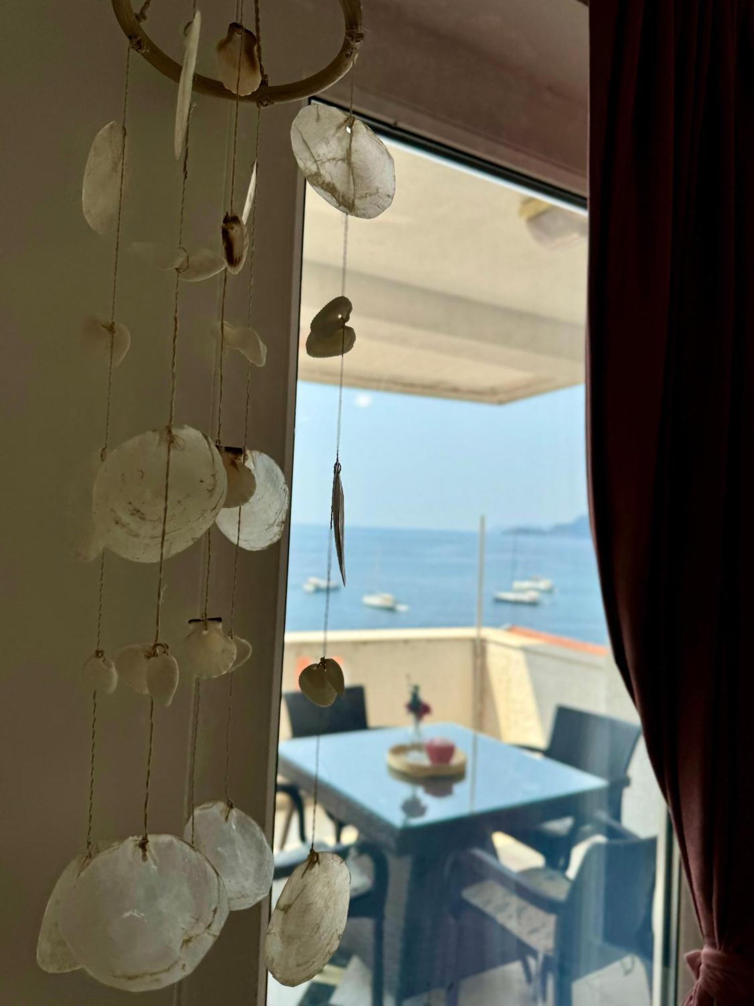 Pine&Sea Beach Retreat Sveti Stefan Exteriér fotografie
